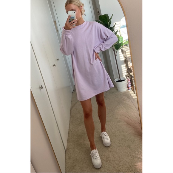 Missguided Dresses & Skirts - Purple oversized sweatshirt dress